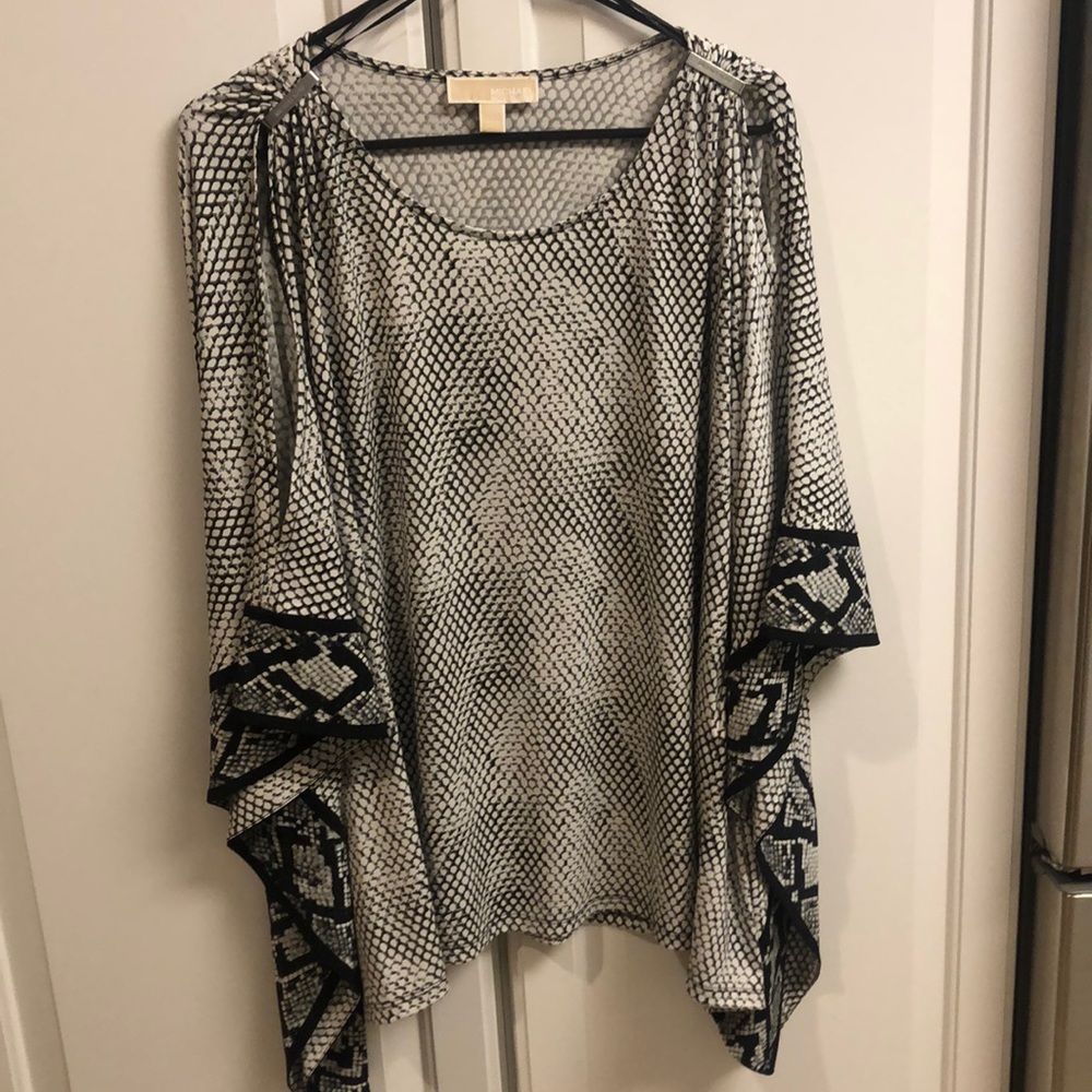 Tunic top